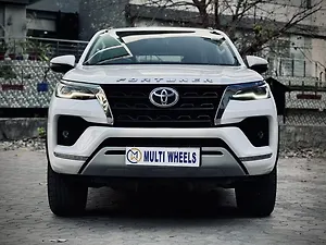 Toyota Fortuner 4x2 2WD Diesel 2.8L Turbo 6 Speed Manual