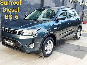 Mahindra XUV300 W6 1.5 Diesel