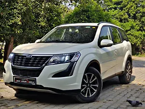 Mahindra XUV500 W7 [2018-2020]