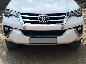 Toyota Fortuner 2.8 4x2 AT [2016-2020]
