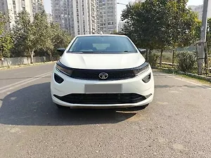 Tata Altroz XE Petrol [2020-2023]