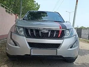 Mahindra XUV500 W6 1.99