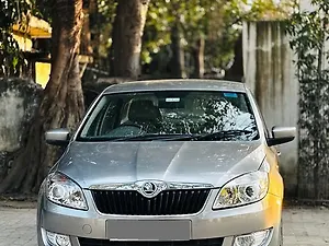 Skoda Rapid 1.6 MPI Ambition