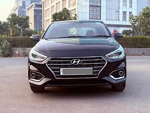 Hyundai Verna Fluidic 1.6 VTVT SX