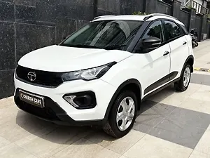 Tata Nexon XMA Plus (S)