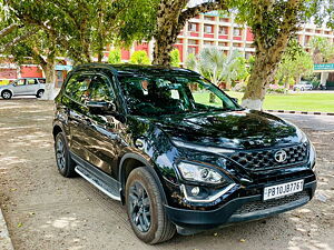 Second Hand Tata Safari XTA Plus Dark Edition in Ludhiana