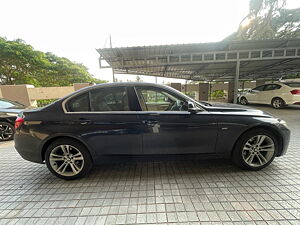 Second Hand BMW 3-Series 320d Luxury Line in Thrissur