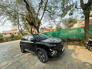 Second Hand MG Hector Plus [2020-2023] Sharp 1.5 Petrol Turbo DCT 6-STR in Ahmedabad