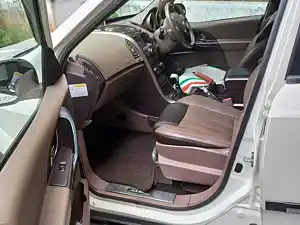 Second Hand Mahindra XUV500 [2011-2015] W8 in Muvattupuzha