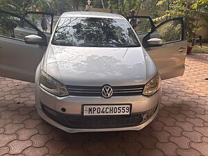 Second Hand Volkswagen Polo Highline 1.6L (P) in Bhopal