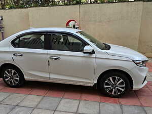 Second Hand Honda Amaze VX 1.2 Petrol CVT in Mysore
