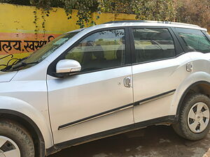 Second Hand Mahindra XUV500 W6 in Gwalior