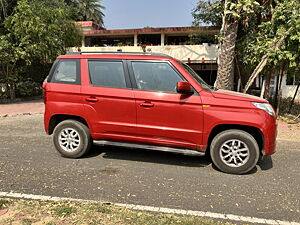 Second Hand Mahindra TUV300 T8 mHAWK100 in Indore