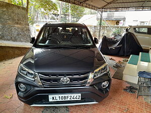 Second Hand Toyota Urban Cruiser Premium Grade AT in Kozhikode