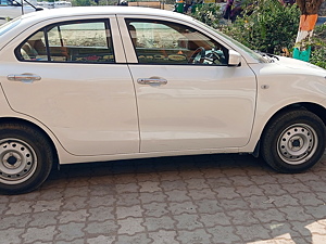 Second Hand Maruti Suzuki DZire LXi in Bhopal