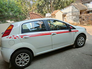 Second Hand Fiat Punto Emotion 90HP in Bhubaneswar
