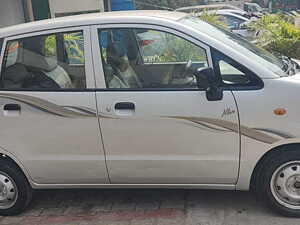 Second Hand Maruti Suzuki Estilo LXi CNG BS-IV in Delhi