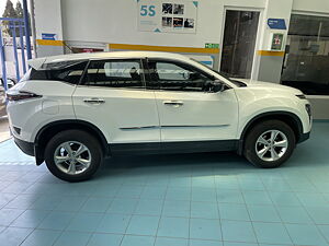 Second Hand Tata Harrier XTA Plus in Shillong