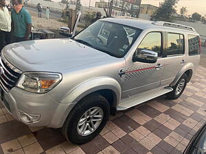 Second Hand Ford Endeavour 3.0L 4x4 AT in Pune