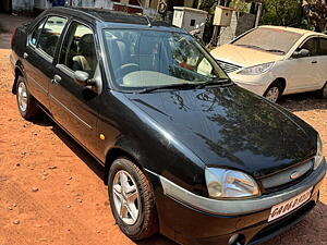 Second Hand Ford Ikon 1.3 Flair in North Goa