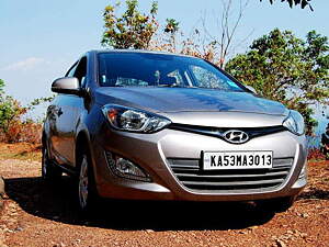 Second Hand Hyundai i20 Sportz 1.4 CRDI in Bangalore