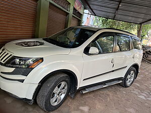 Second Hand Mahindra XUV500 W8 2013 in Bhind