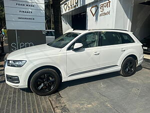 Second Hand Audi Q7 45 TDI Technology Pack in Pune