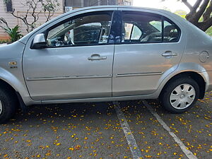 Second Hand Ford Fiesta/Classic Zxi 1.6 Leather in Mumbai
