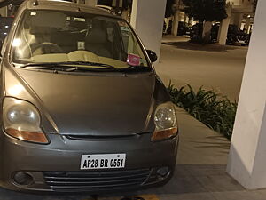Second Hand Chevrolet Spark LS 1.0 LPG in Hyderabad