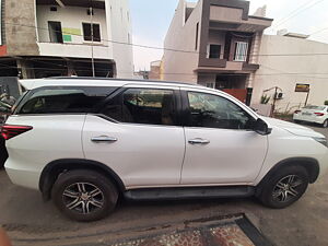 Second Hand Toyota Fortuner 2.8 4x2 AT in Raipur