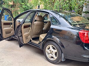 Second Hand Chevrolet Optra LT 2.0 TCDi in Hyderabad
