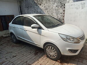 Second Hand Tata Zest XM Petrol in Lucknow