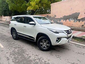 Second Hand Toyota Fortuner 2.8 4x2 AT [2016-2020] in Alwar