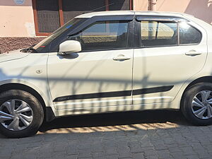 Second Hand Maruti Suzuki Swift DZire VXi in Rampur (Uttar Pradesh)