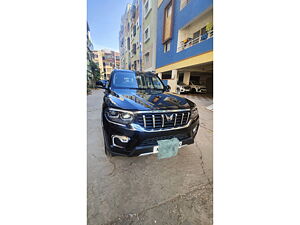 Second Hand Mahindra Scorpio Z8 L Diesel AT 2WD 7 STR [2022] in Bangalore