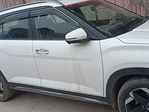 Second Hand Hyundai Alcazar Platinum (O) 7 Seater 1.5 Diesel AT in Jaipur
