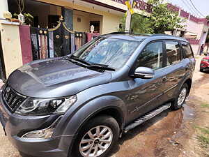 Second Hand Mahindra XUV500 W10 in Jaipur