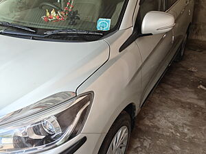 Second Hand Maruti Suzuki Ertiga VXi in Hooghly