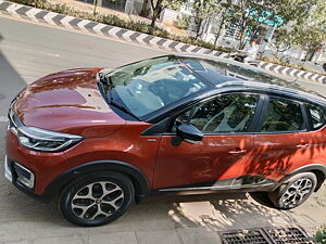 Second Hand Renault Captur Platine Diesel Dual Tone in Vijaywada