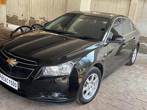 Second Hand Chevrolet Cruze LTZ AT in Agra