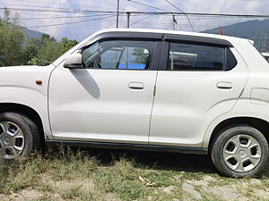 Second Hand Maruti Suzuki S-Presso VXi Plus in Gangtok