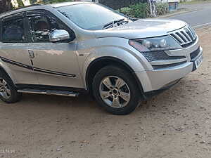 Second Hand Mahindra XUV500 W4 in Midnapore