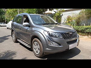 Second Hand Mahindra XUV500 W6 AT in Bangalore