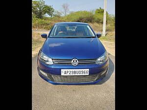 Second Hand Volkswagen Polo Highline1.2L (D) in Hyderabad