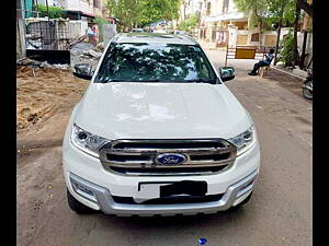 Second Hand Ford Endeavour Titanium 3.2 4x4 AT in Chennai