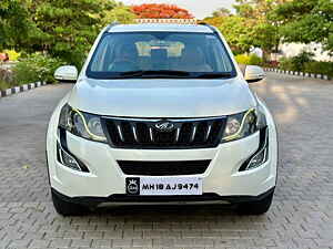 Second Hand మహీంద్రా xuv500	 w10 in నాసిక్