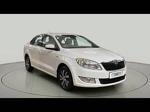 Second Hand Skoda Rapid Ambition 1.6 MPI MT Plus in Mumbai