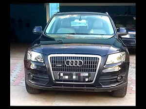 Second Hand ऑडी q5 2.0 tdi क्वाट्रो प्रीमियम प्लस in आगरा