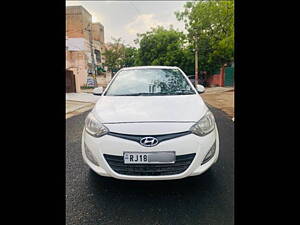 Second Hand Hyundai i20 Magna 1.4 CRDI in Jaipur