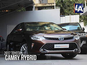 Second Hand Toyota Camry Hybrid in Kolkata